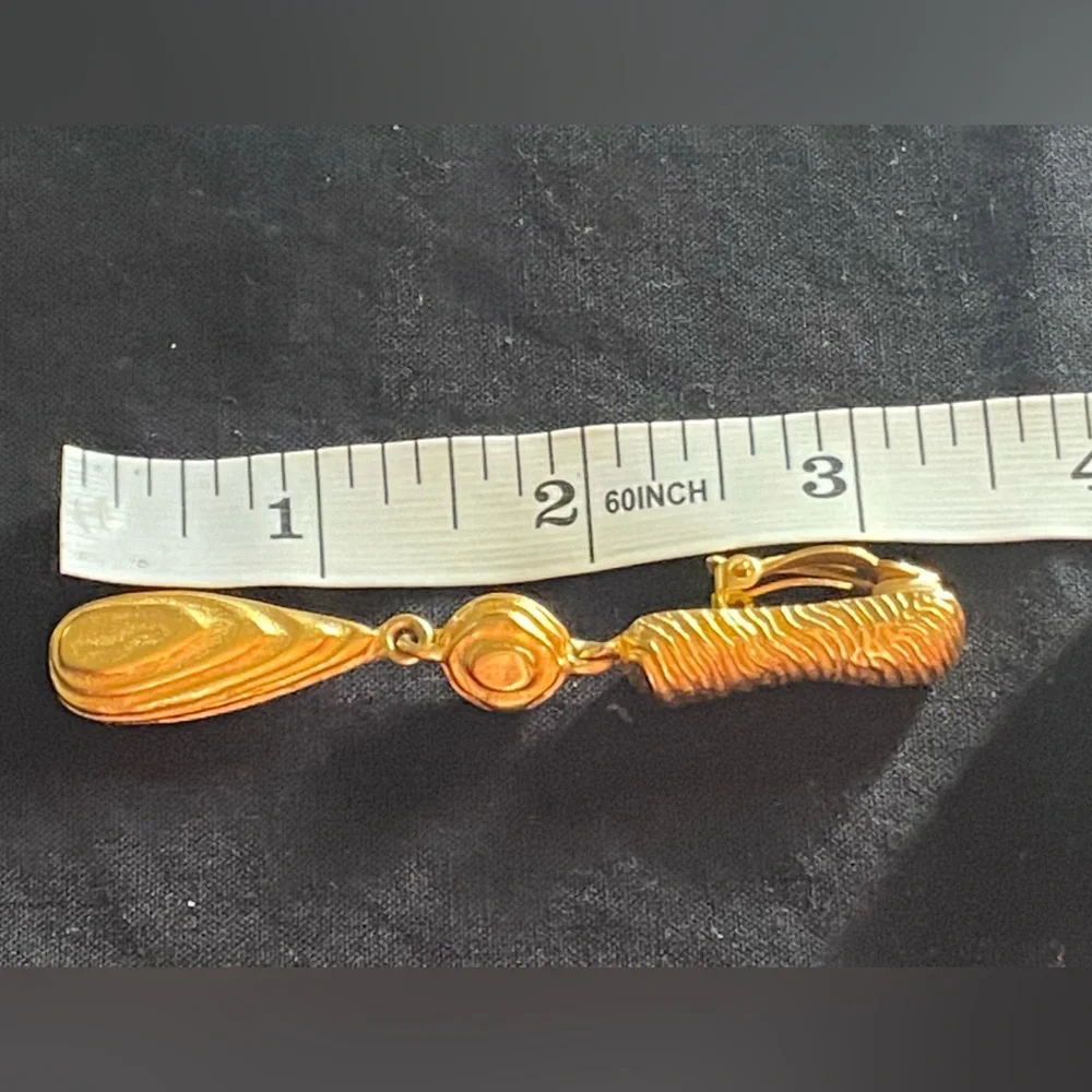 GORGEOUS AUTHENTIC GIVENCHY PARIS LONG HAMMERED EARRINGS - Picture 9 of 12